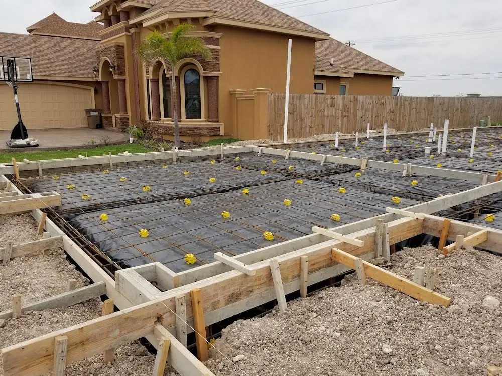 365 Builders LLC in Mission, Texas