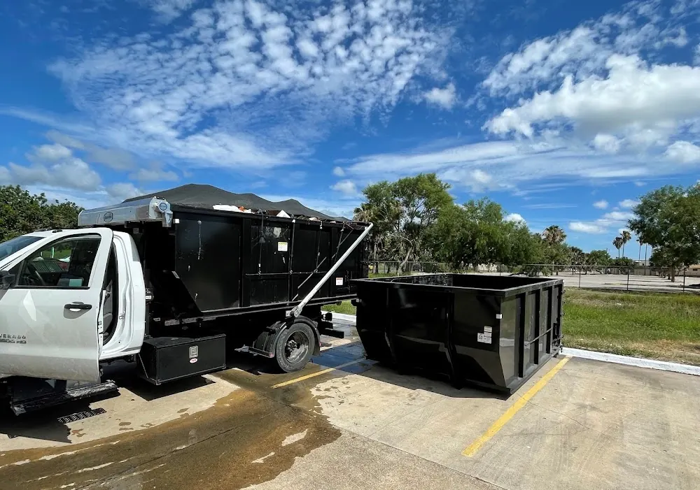 Camacho Dumpsters LLC in Weslaco, Texas