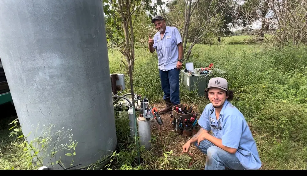 Felder Water Well & Pump Service, LLC in Angleton, Texas