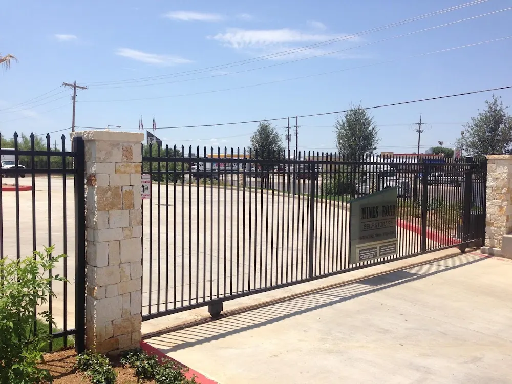 Fence World in Laredo, Texas