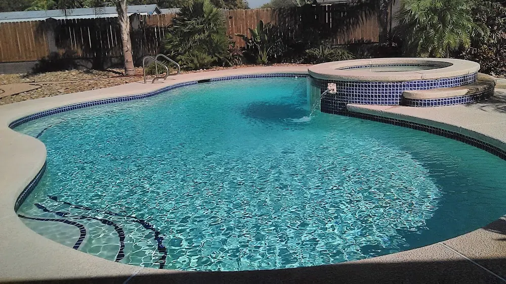 Frank's Pool Service in Edinburg, Texas