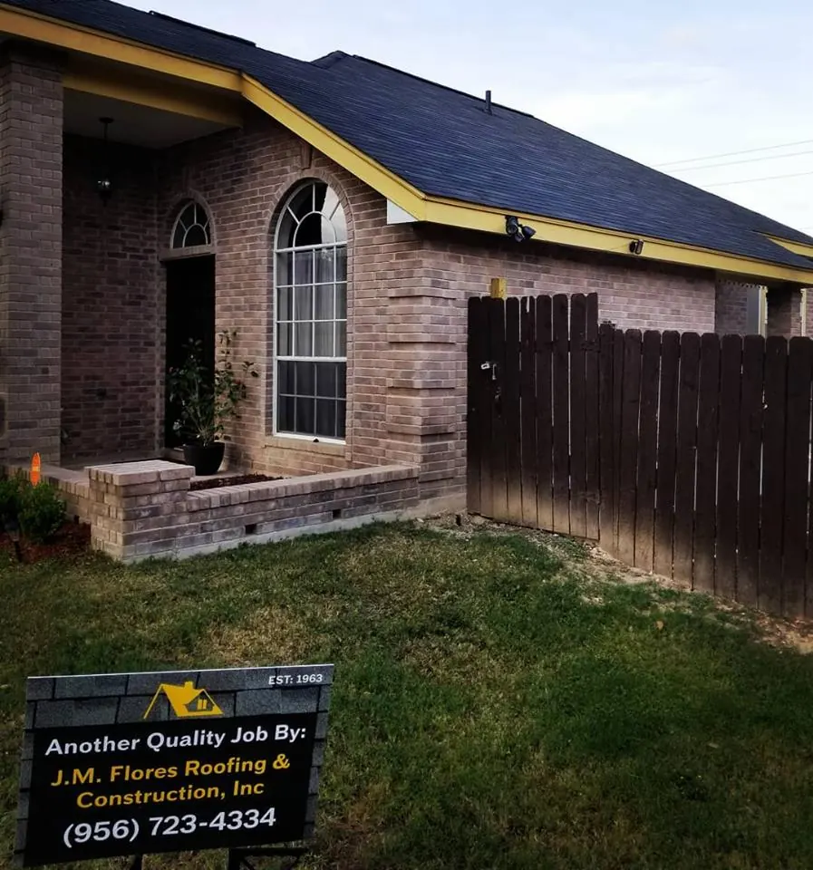 J M Flores Roofing & Construction, Inc in Laredo, Texas