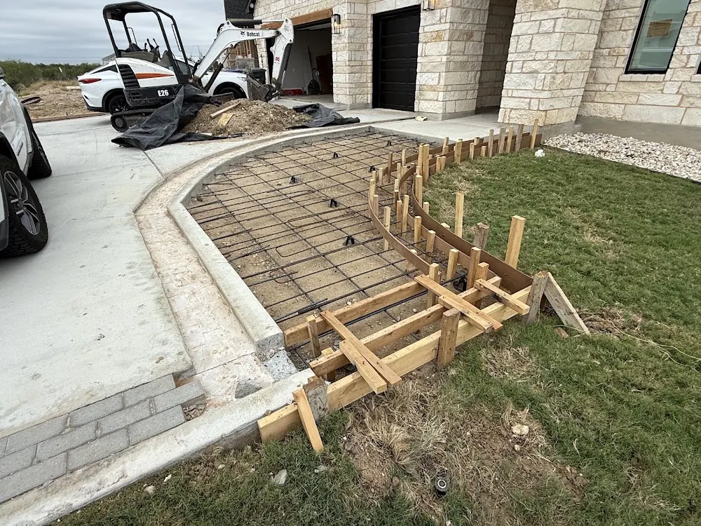 Laredo Concrete Contractors LLC in Laredo, Texas