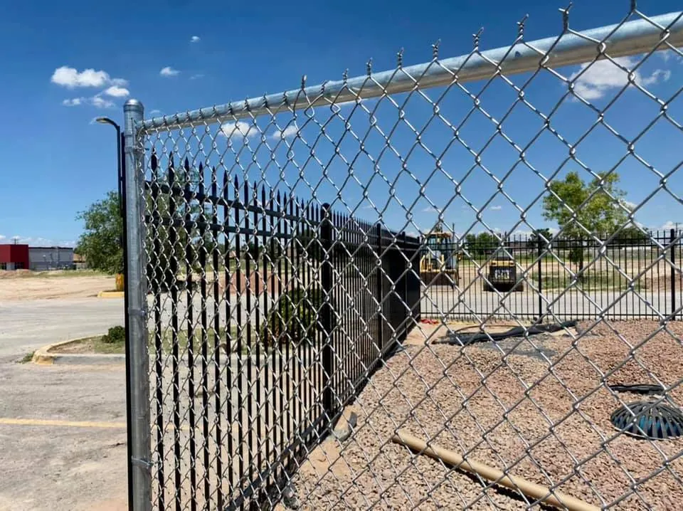 Lone Star Fencing in El Paso, Texas