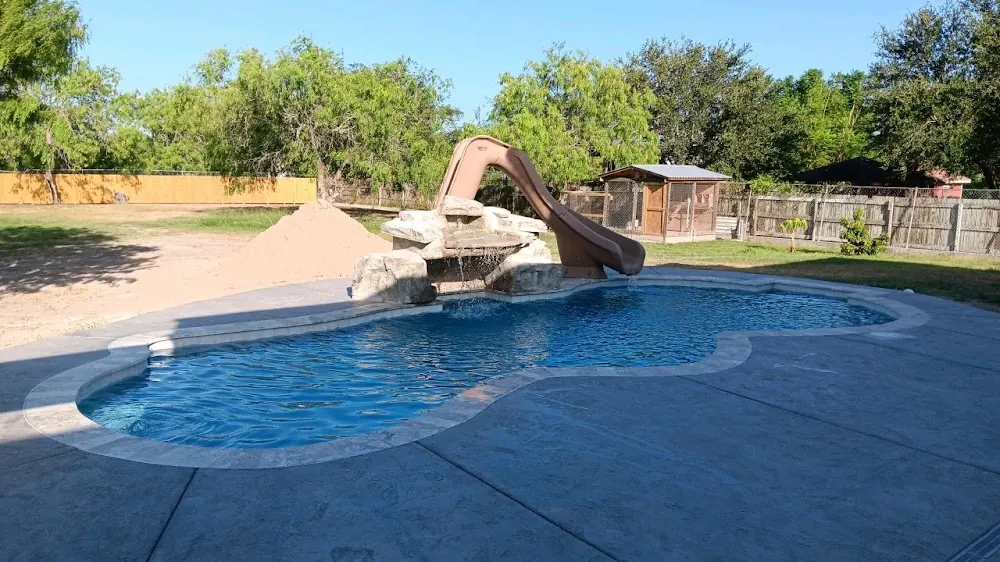 Premier Pool Service in Harlingen, Texas