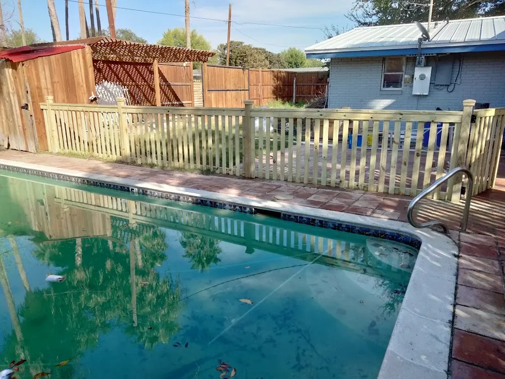 RGV Fence Service in Edinburg, Texas