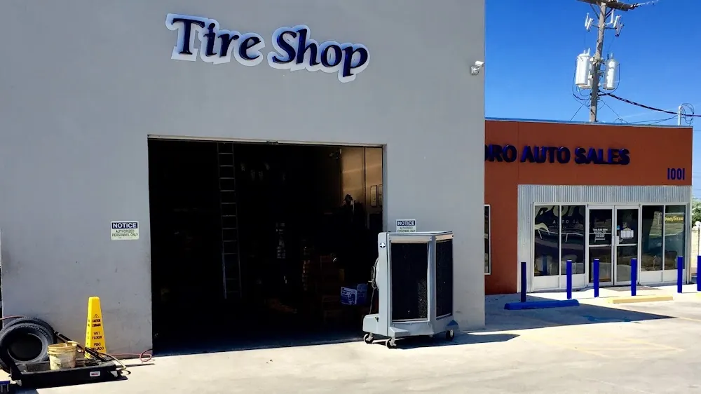 Toro Automotive in Laredo, Texas