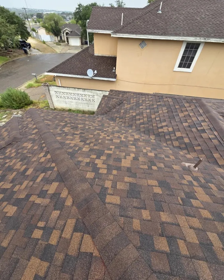 V.L. Garza Roofing & Remodeling, Inc. in Laredo, Texas